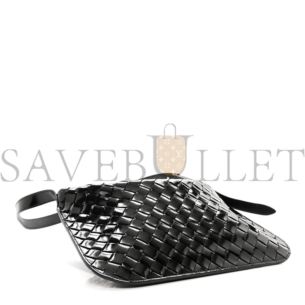 BOTTEGA VENETA PATENT INTRECCIATO SHOULDER BAG BLACK (31*20*3cm)