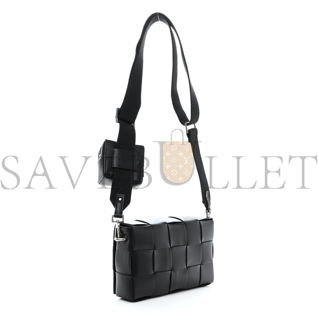 BOTTEGA VENETA CALFSKIN MAXI INTRECCIO CASSETTE WITH STRAP BAG BLACK  (23*15*5.5cm)