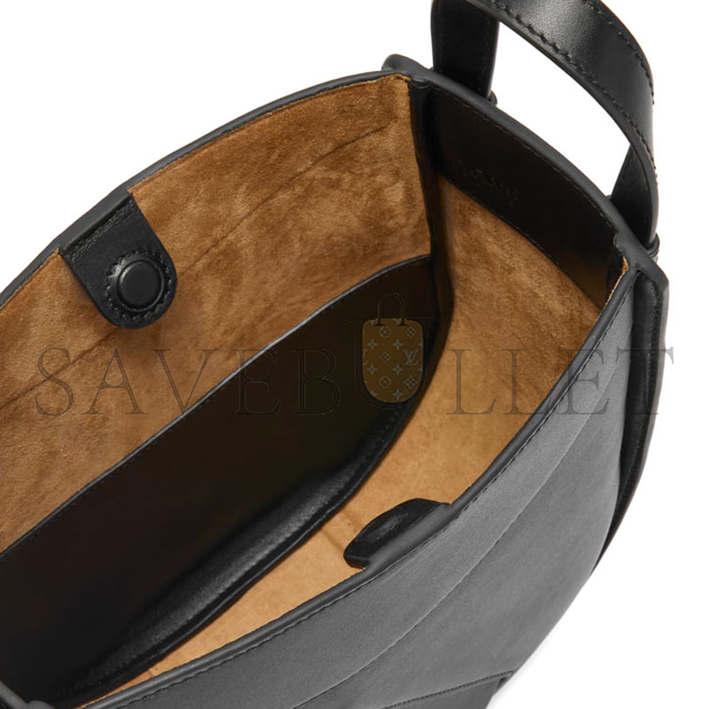 LOEWE HAMMOCK SLICE BAG IN SHINY CALFSKIN A538HHSX01 (21*25*10cm)