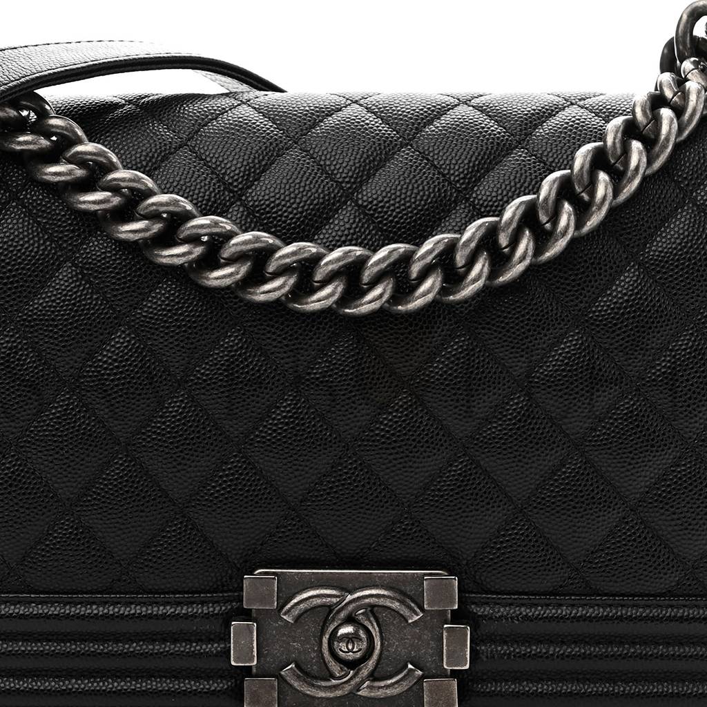 CHANEL CAVIAR QUILTED MEDIUM BOY FLAP BLACK SILVER HARDWARE (25*15*8cm)